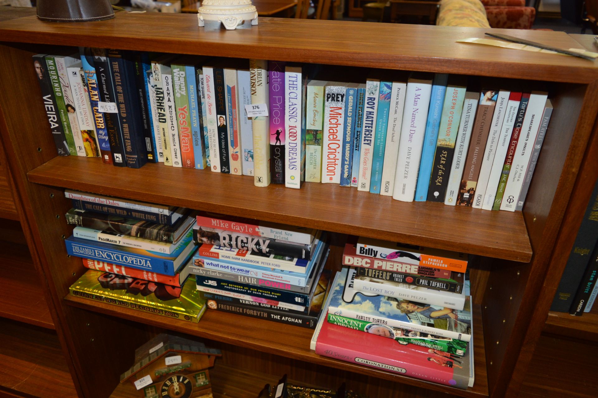 Large Collection of Hardback and Paperback Books