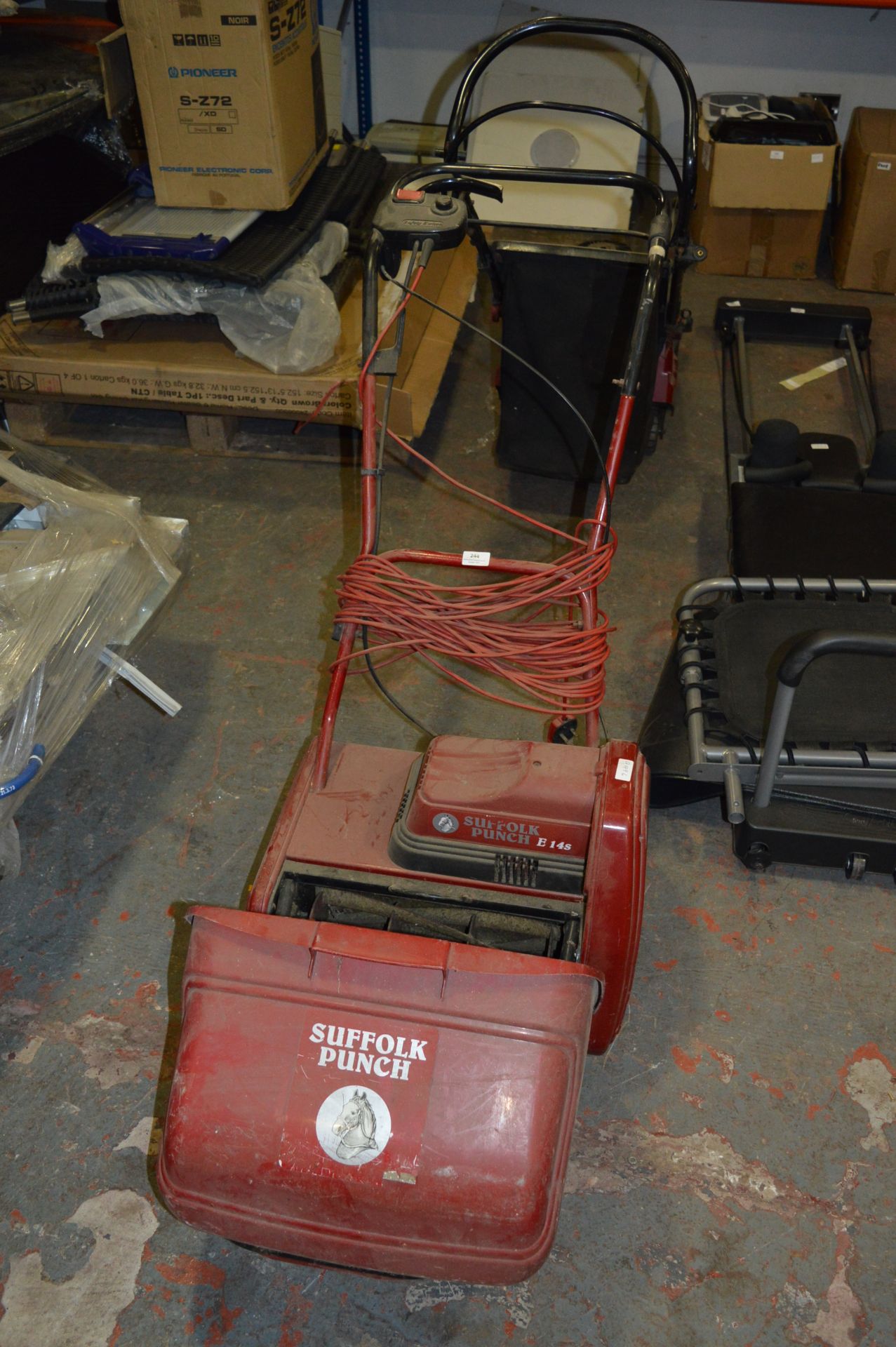 Suffolk Punch E14S Electric Lawnmower