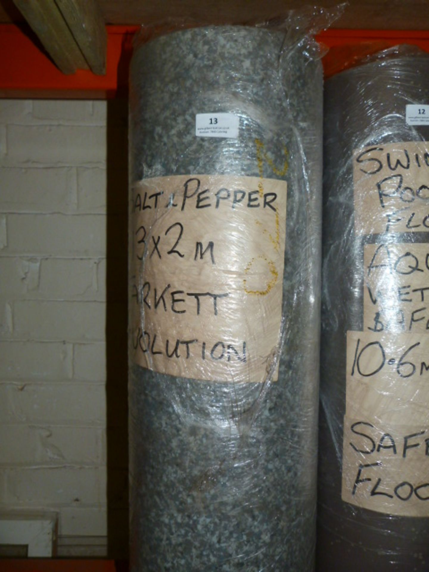 13x2m Tarkett Evolution Saftey Flooring (Salt and Pepper)