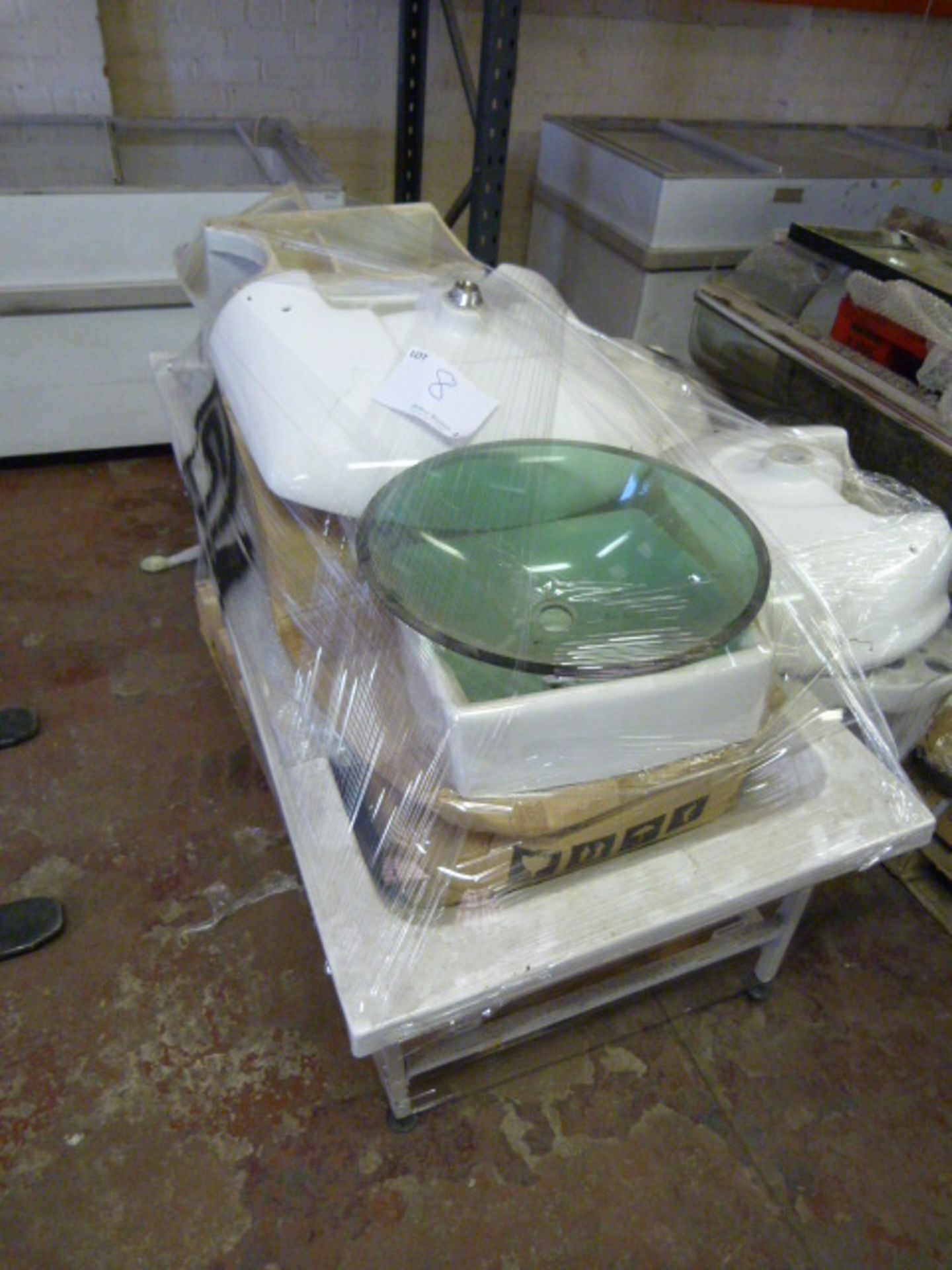 *Pallet of Mixed Sanitary Ware; Wash Basins, Baths, Contemporary Glass Basin and Others