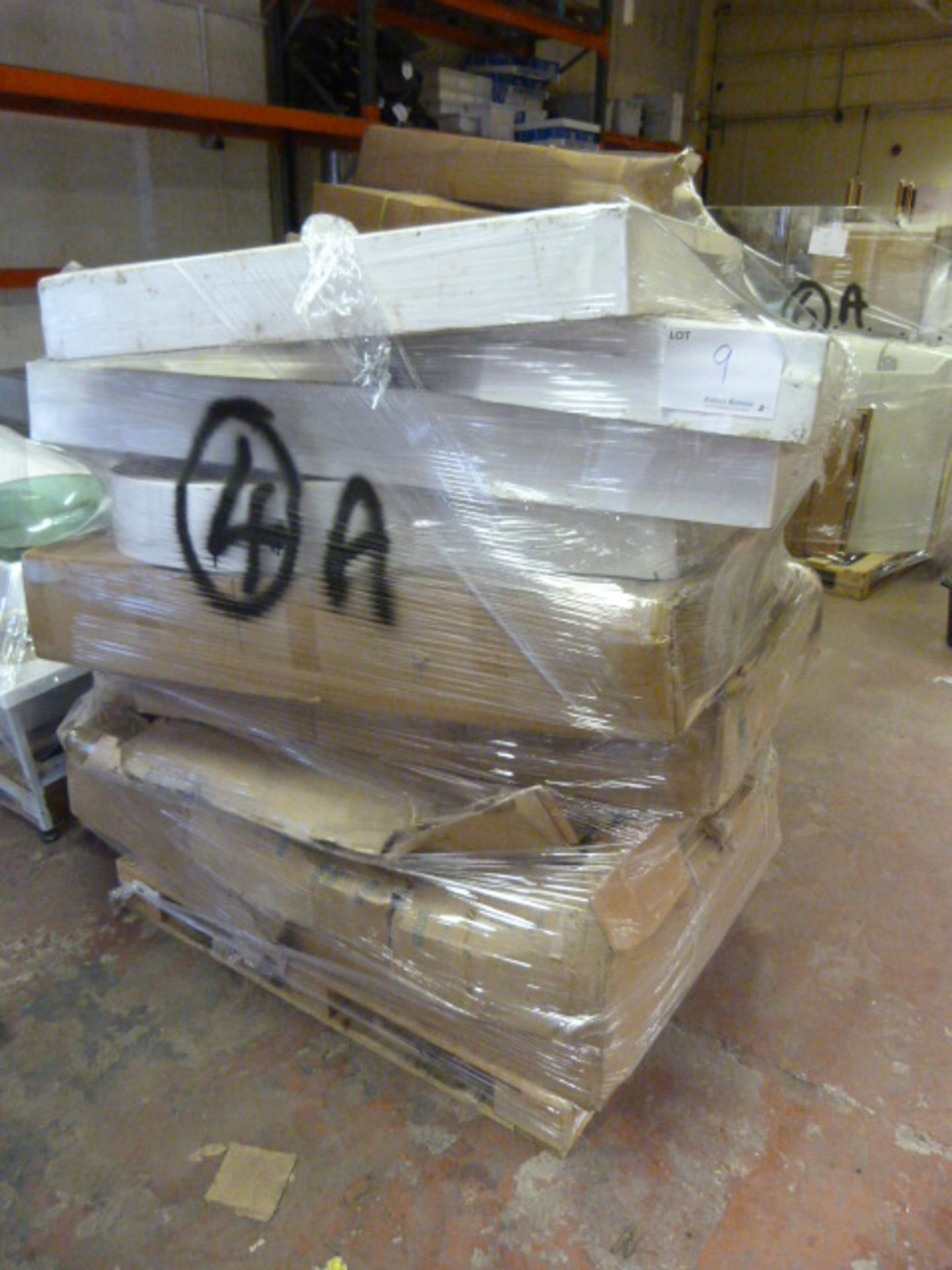 *Pallet Containing Assorted Shower Trays (Various Shapes and Dimensions) etc.