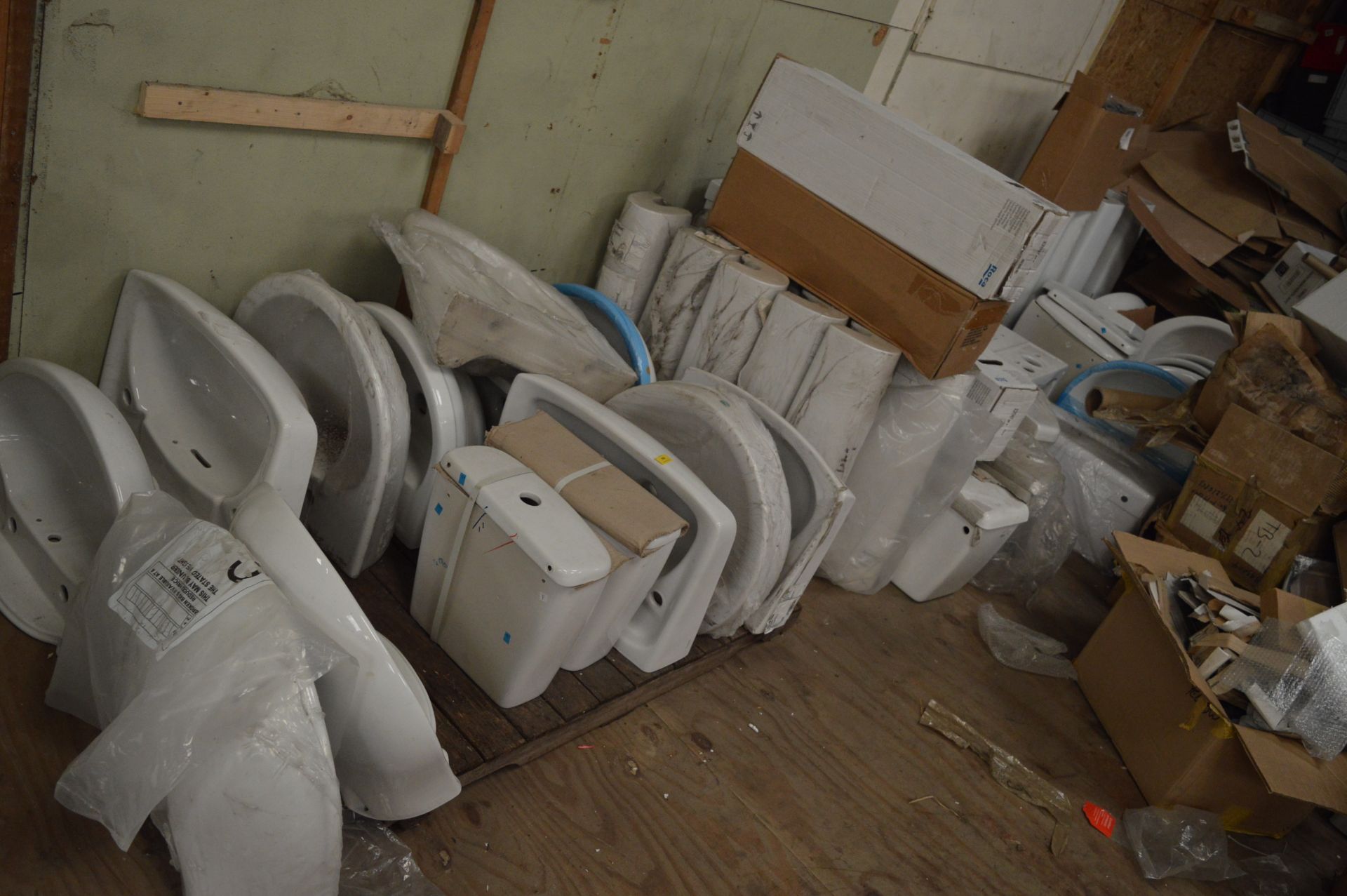 *Large Quantity Assorted White Wash Basins, Pedestals, WCs, etc.