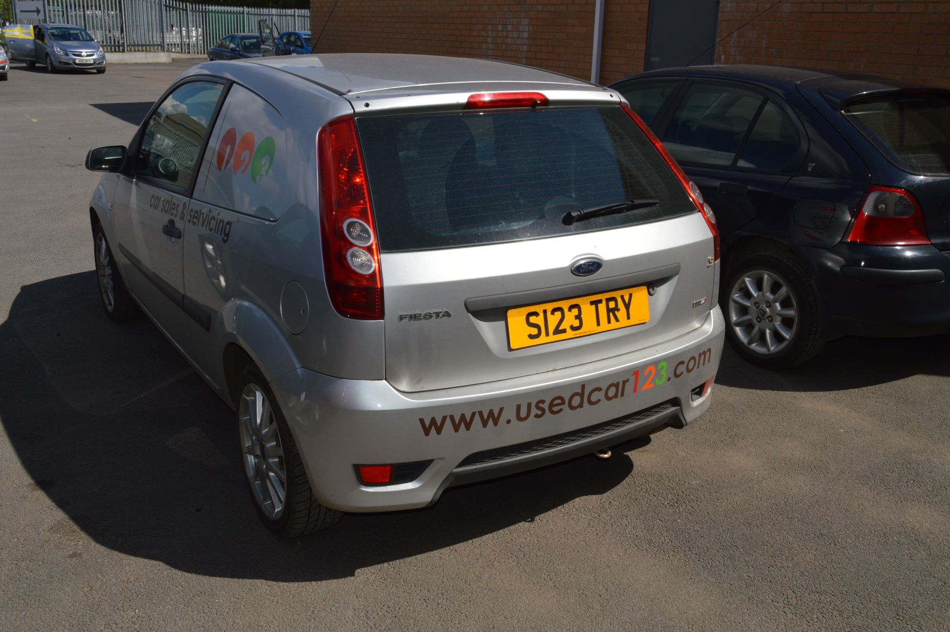 Ford Fiesta Van Reg:S123 TRY Milage:151554 - Image 2 of 2