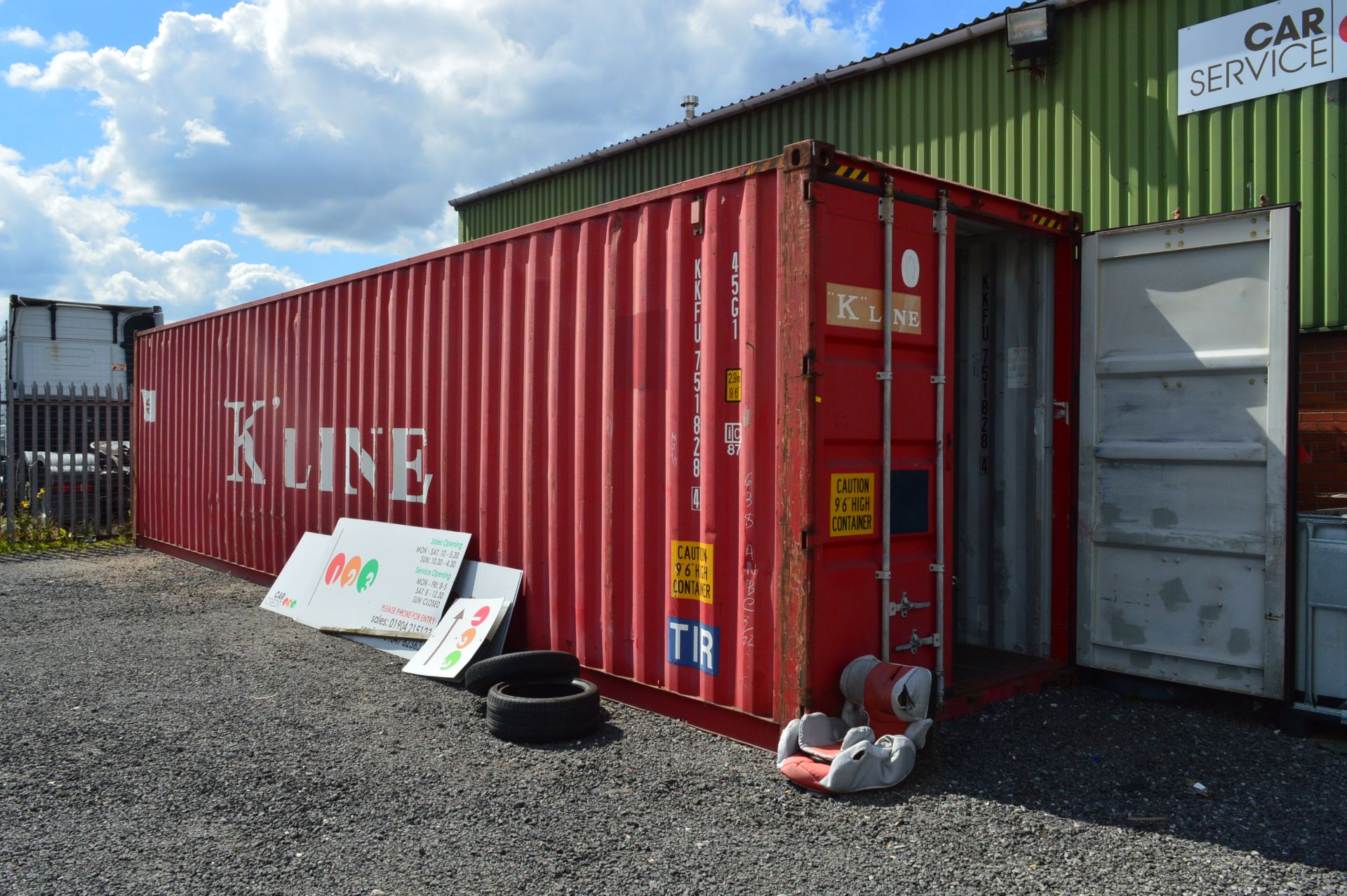 *40' Hi-Cube Shipping Container