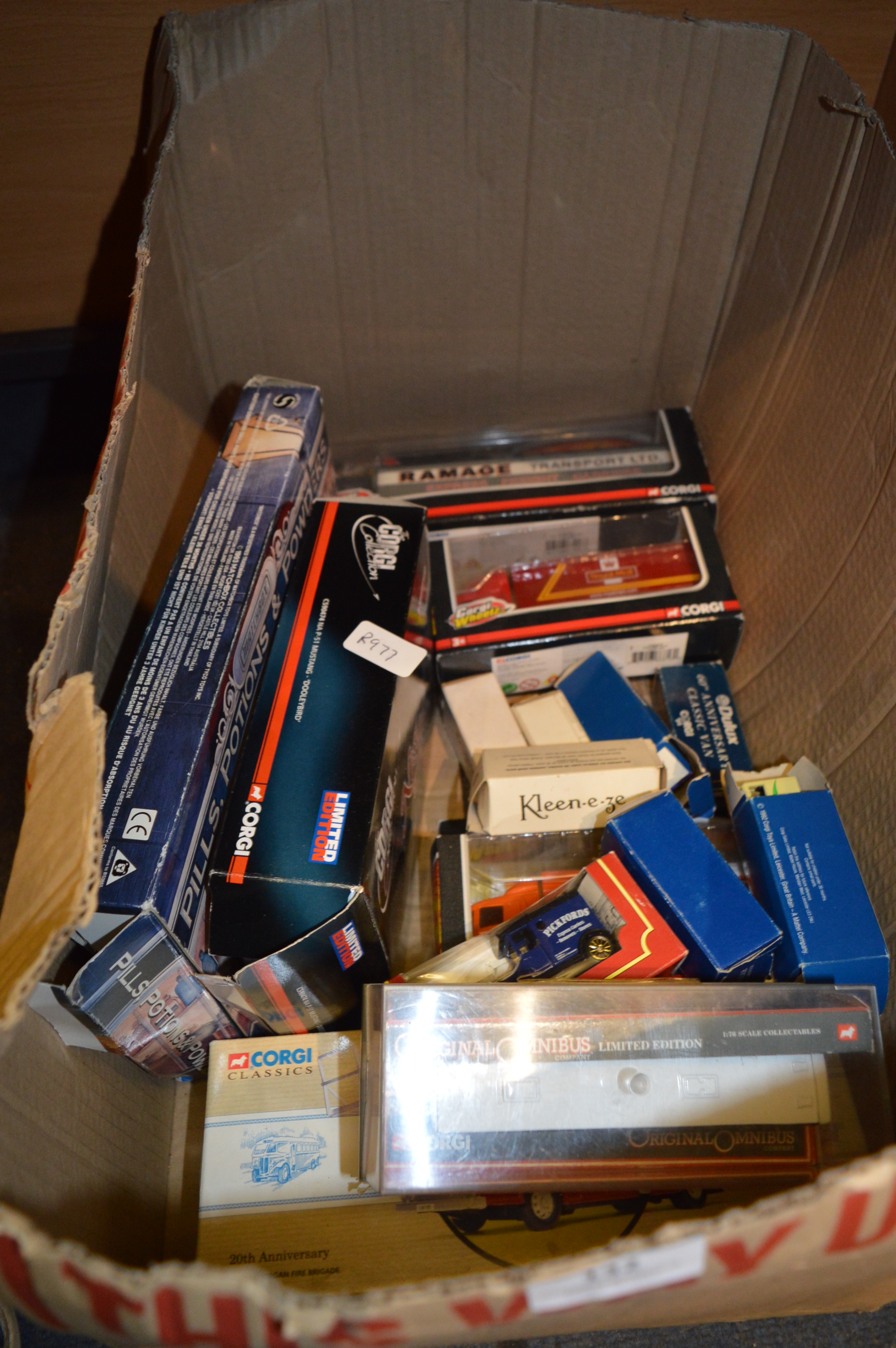 Box containing Assorted Boxed Diecast Vehicles