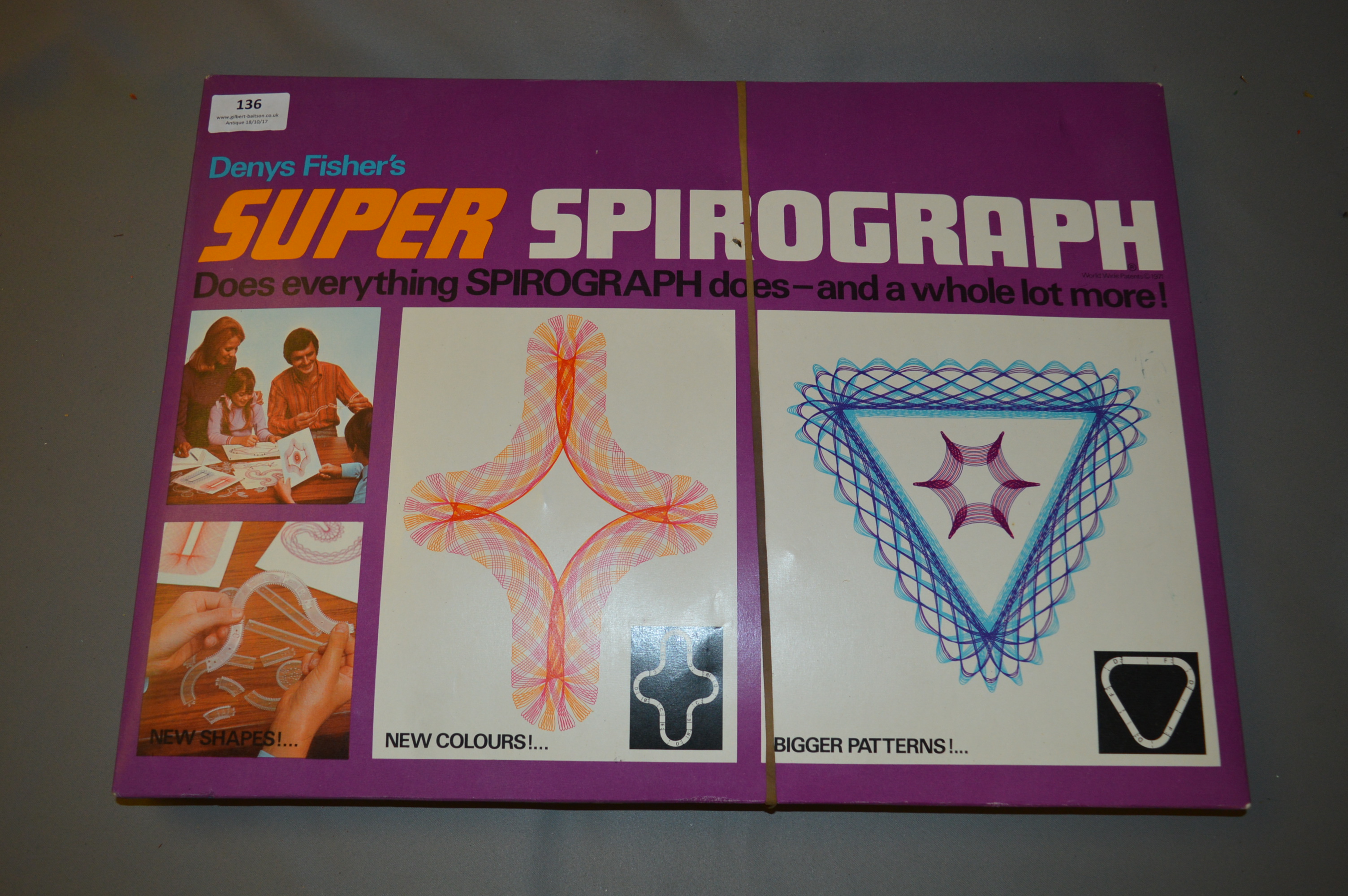 Denys Fisher's Super Spirograph