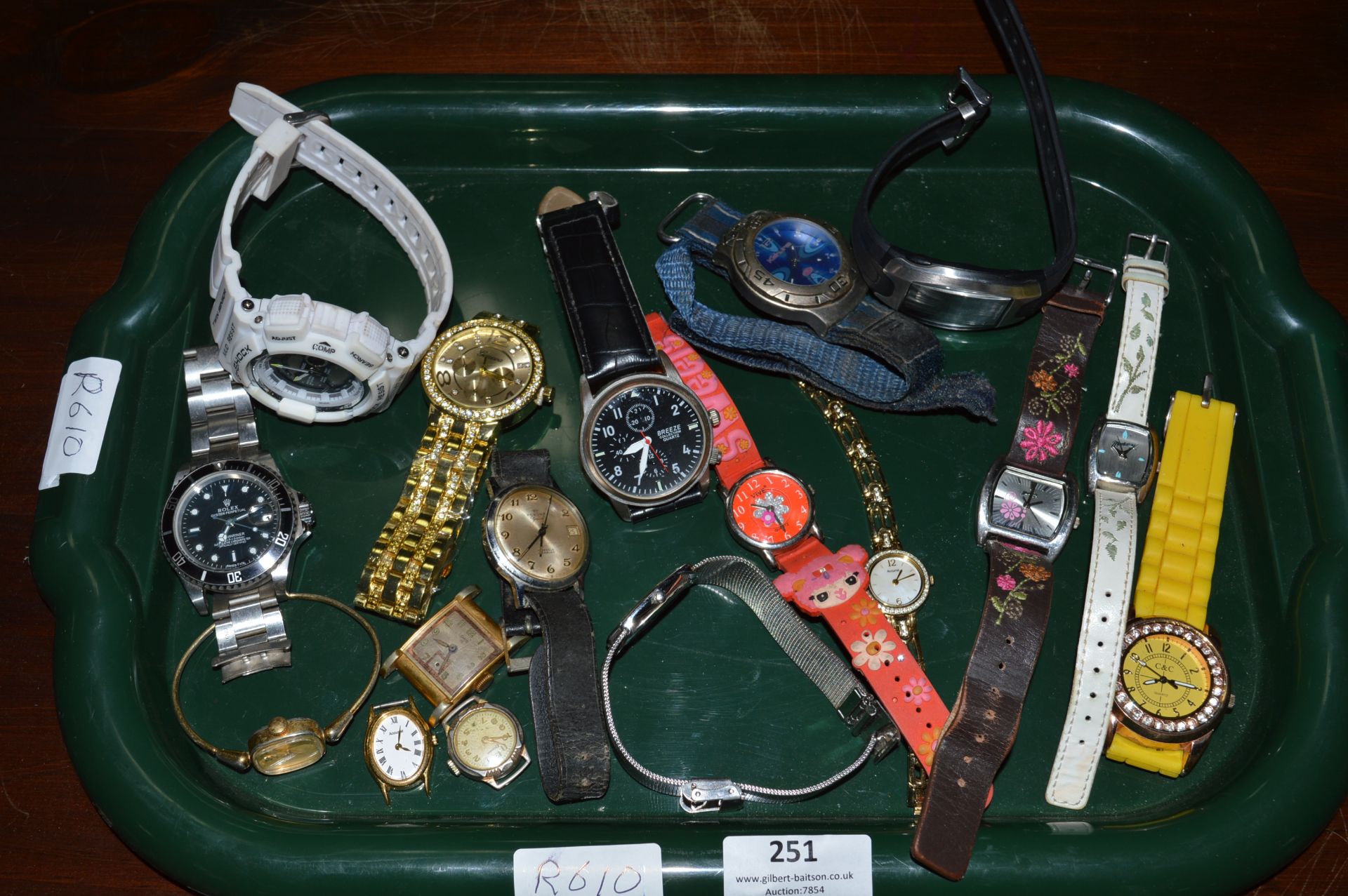 Quantity of Ladies and Gents Wristwatches