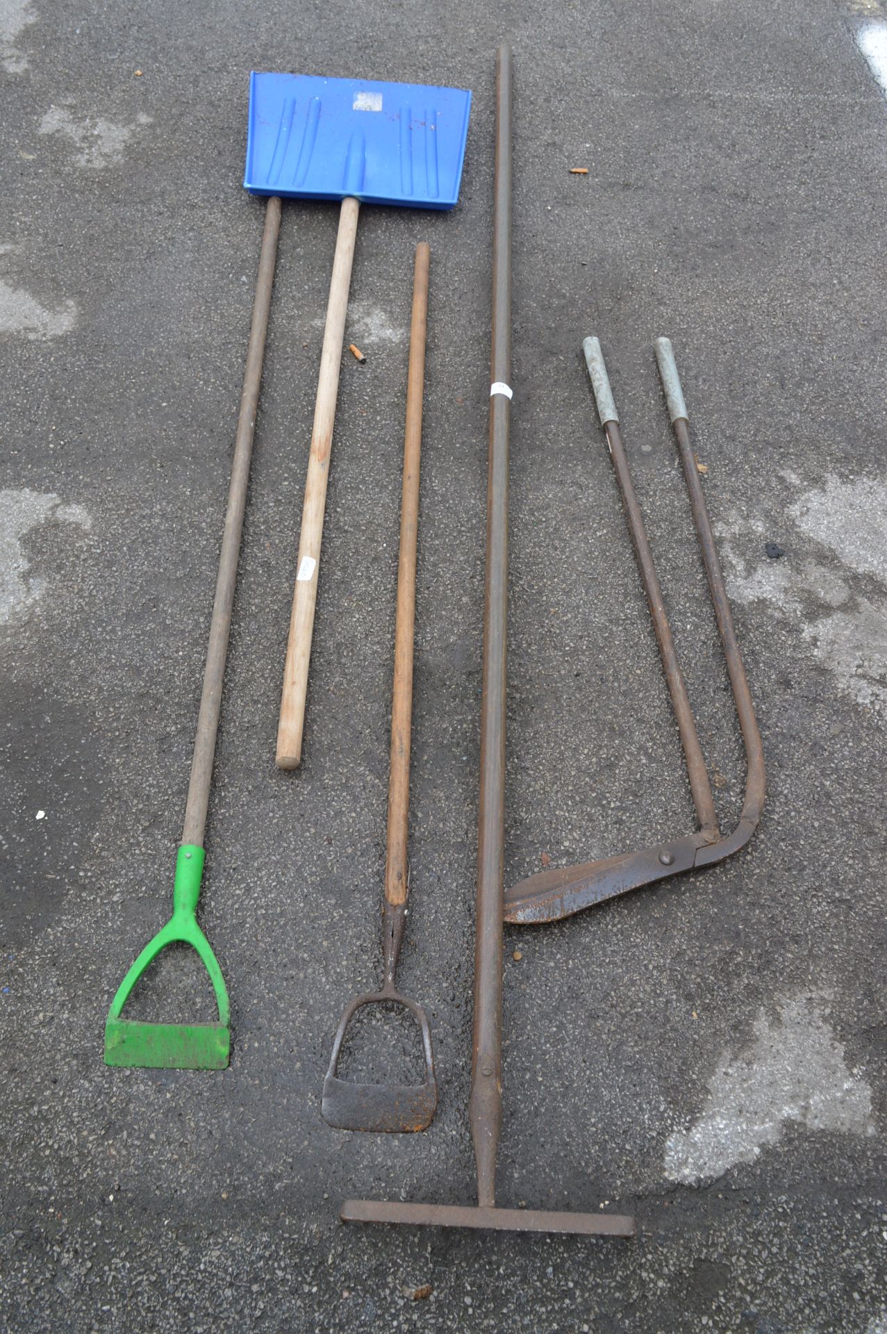 Gardening Tool; Hoe, Rake, Shovel, etc.