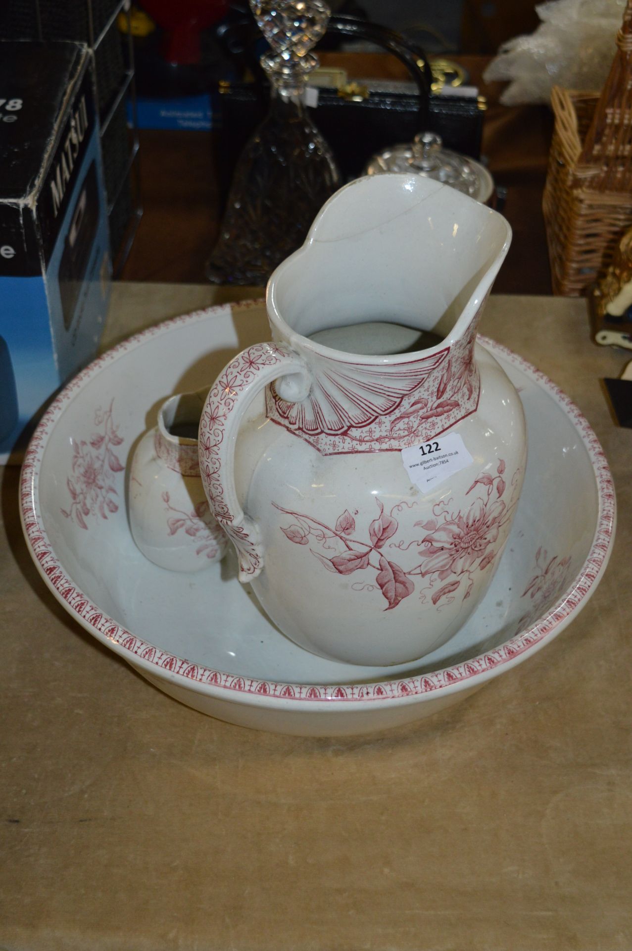 Red & White Pattern Wash Bowl Set