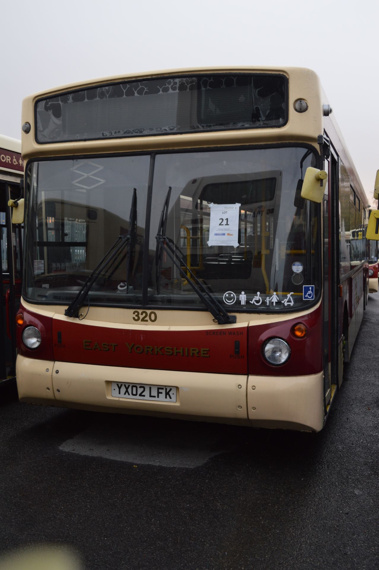 *Bus 320 MAN 18:220/ALX300, DDA Compliant 41 Seats Reg: YX02 LFK, MOT: 06/07/18