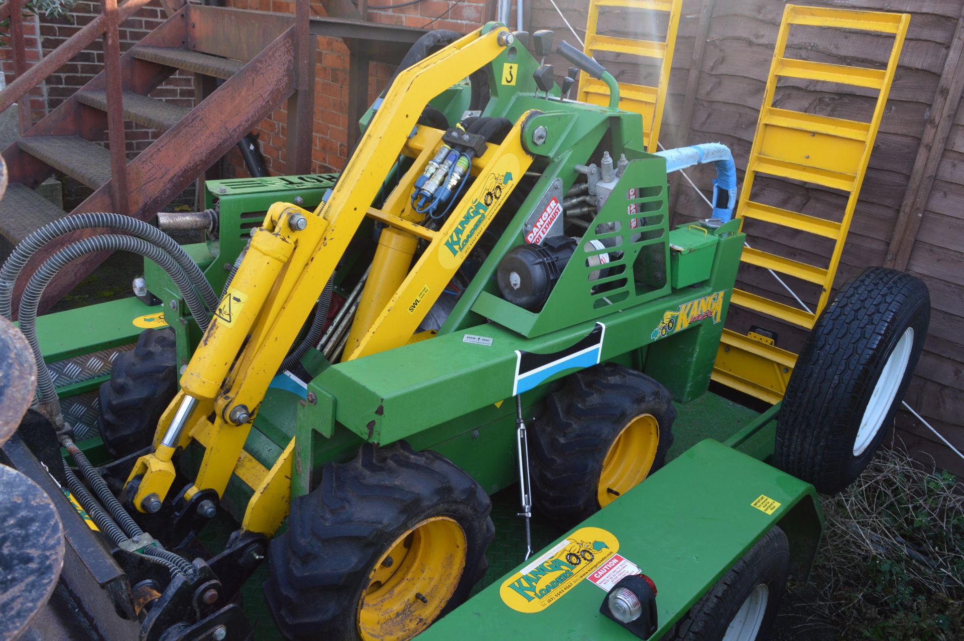 *Kanga Hydraulic Skid Steer Loader Complete with 4-in-1 Bucket, Two Post Hole Borers, Trenching - Image 2 of 5