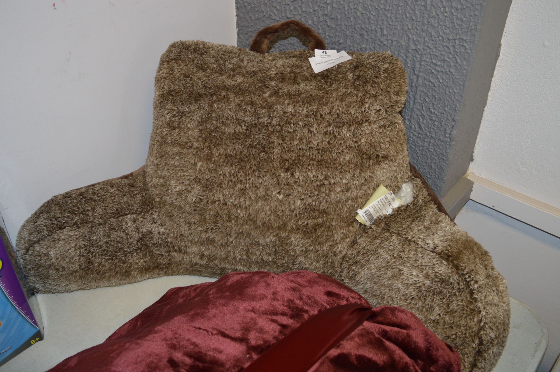 *Sherpa Bed Rest Cushion