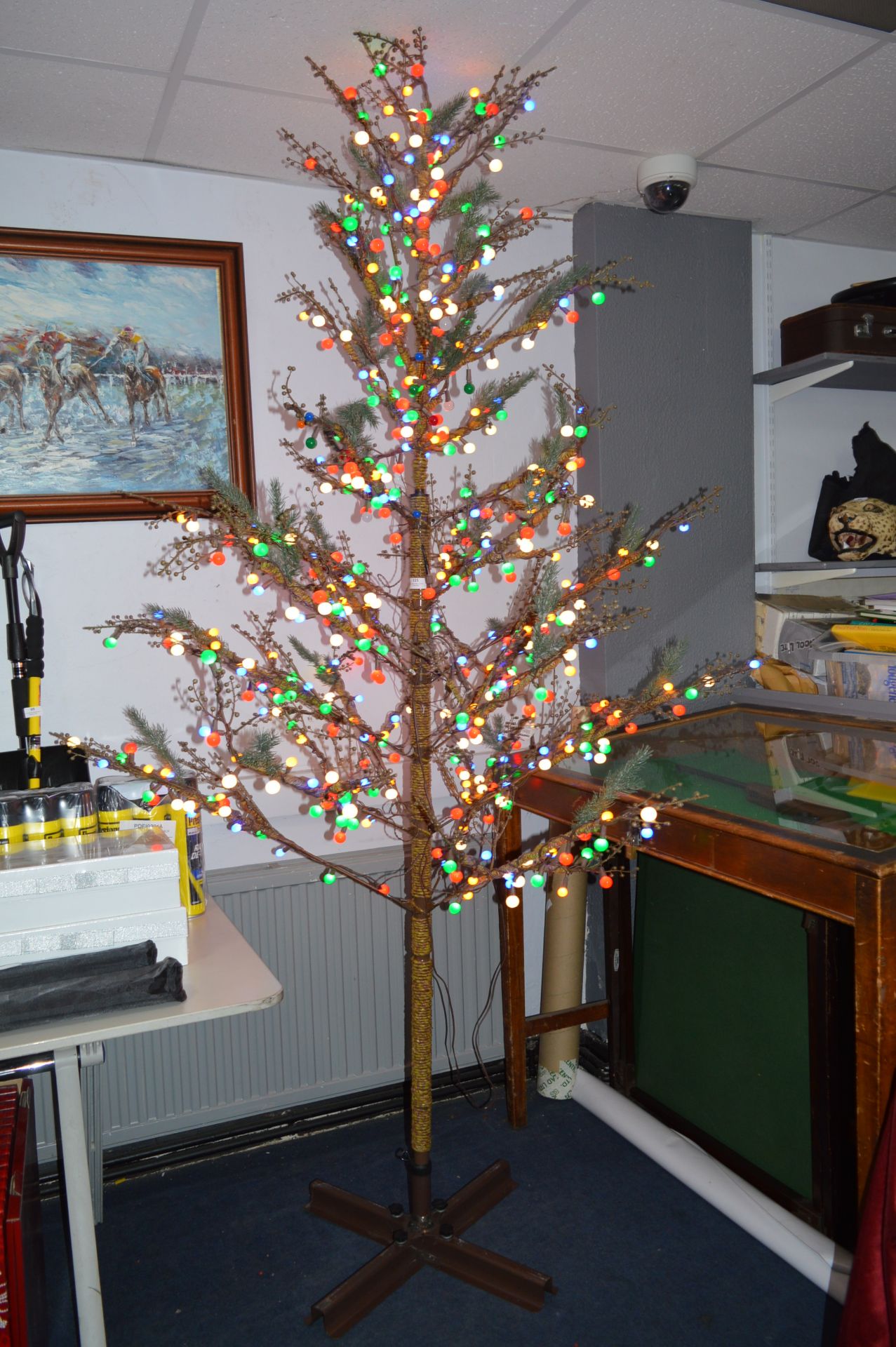 *Christmas Tree with Coloured Lights