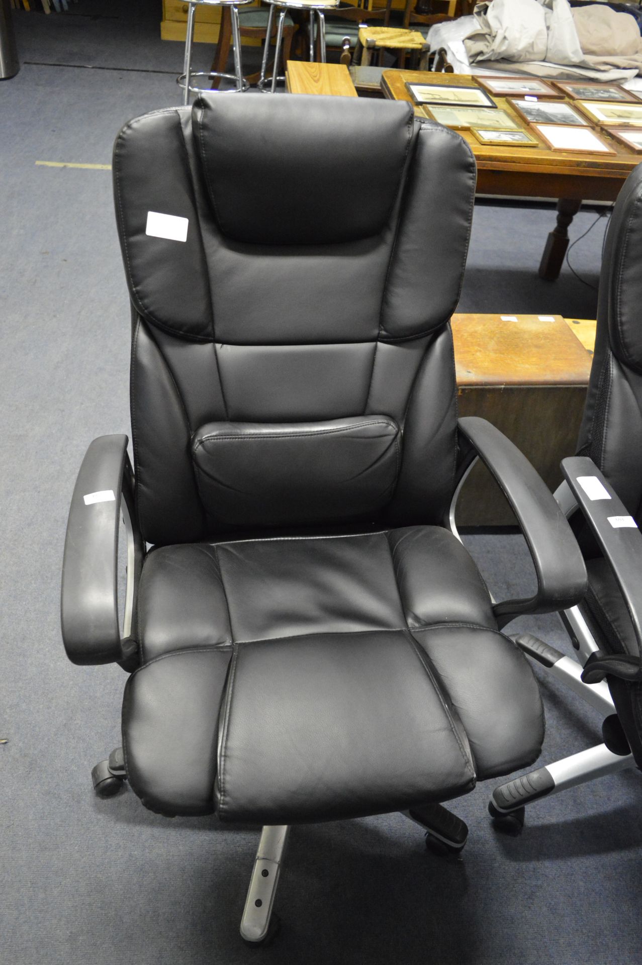 *Black Leatherette Swivel Office Armchair