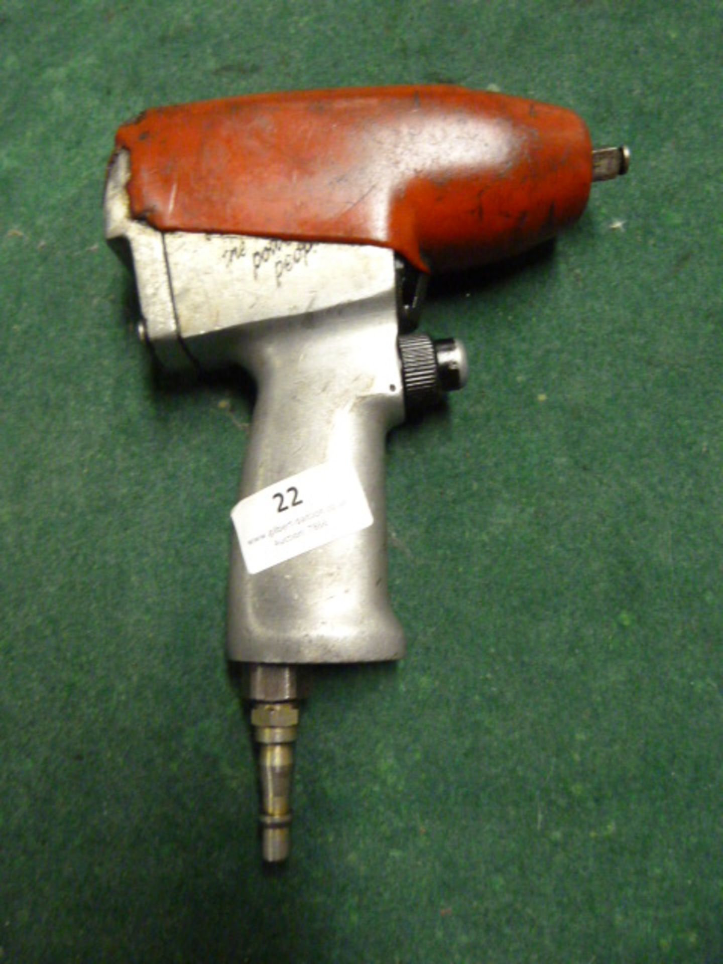 *Snap on 3/8 Drive Pneumatic Socket Gun