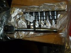 Snap on 3/8 Drive Ratchet with Six Torque Bits