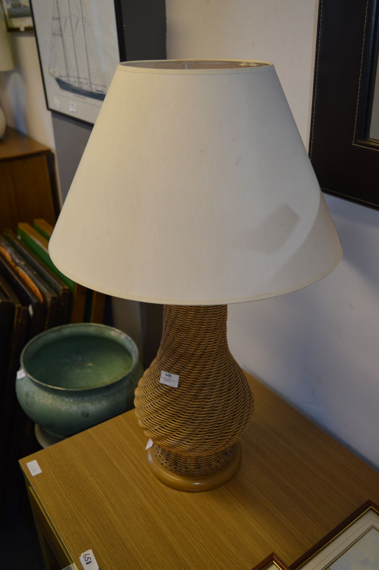 Wivcker Work Table Lamp with Shade