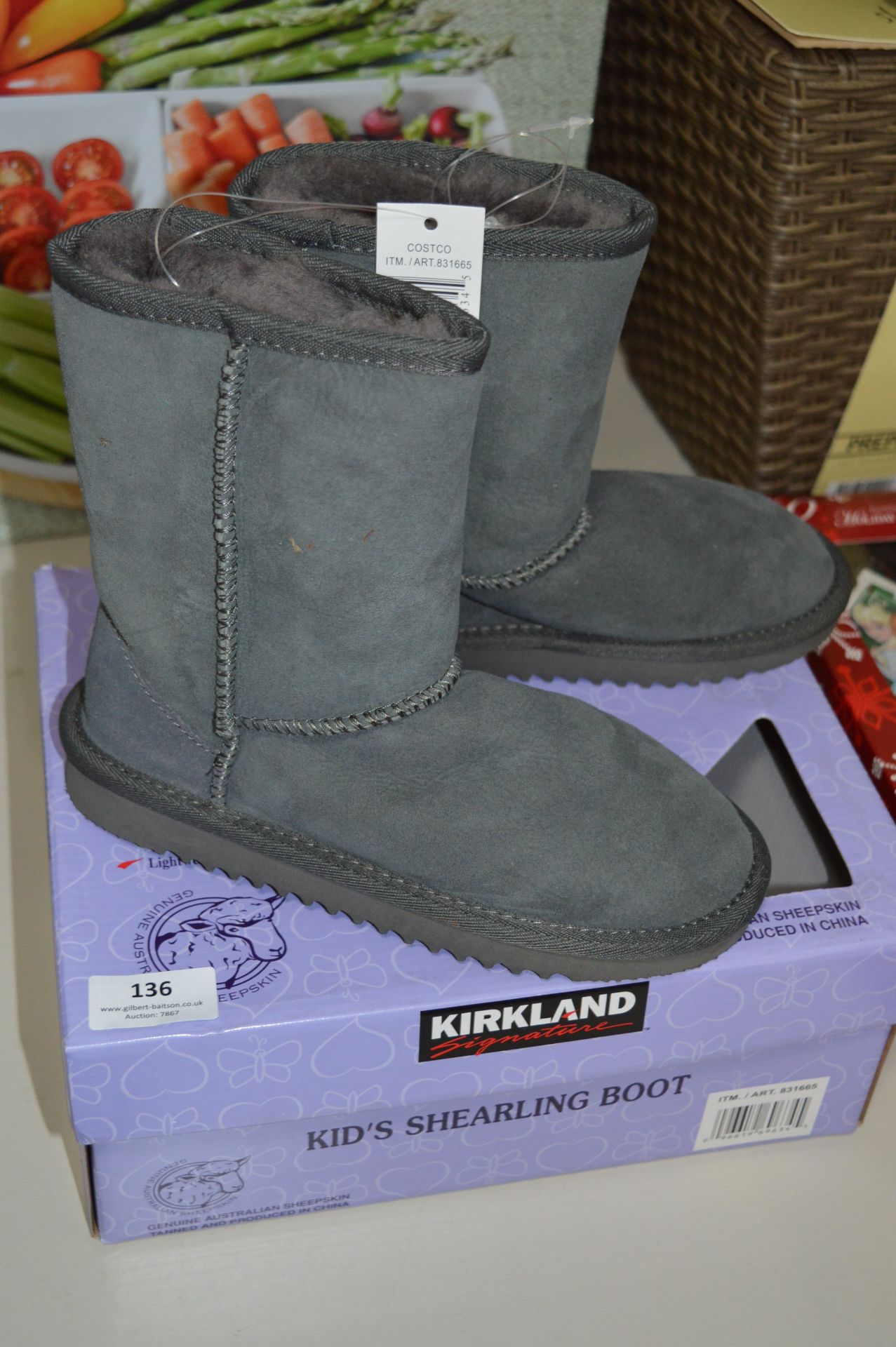 *Kids Shearling Boots (Grey) Size:1