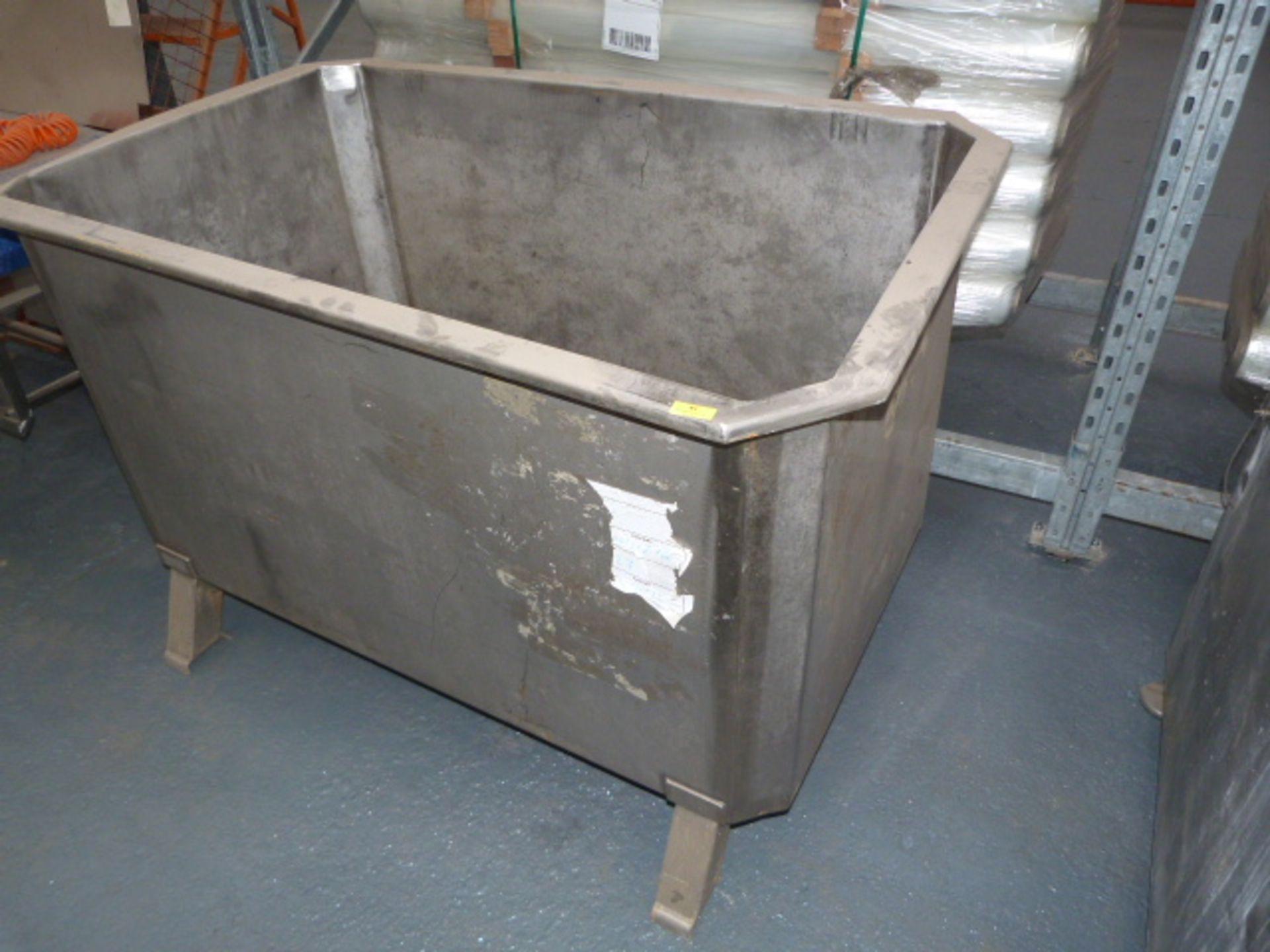 *Large Stainless Steel Open Topped Tank on Four Feat with Drain