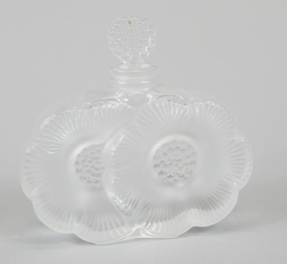 A Lalique frosted glass scent bottle, modelled with the Deux Fleurs design, engraved mark to