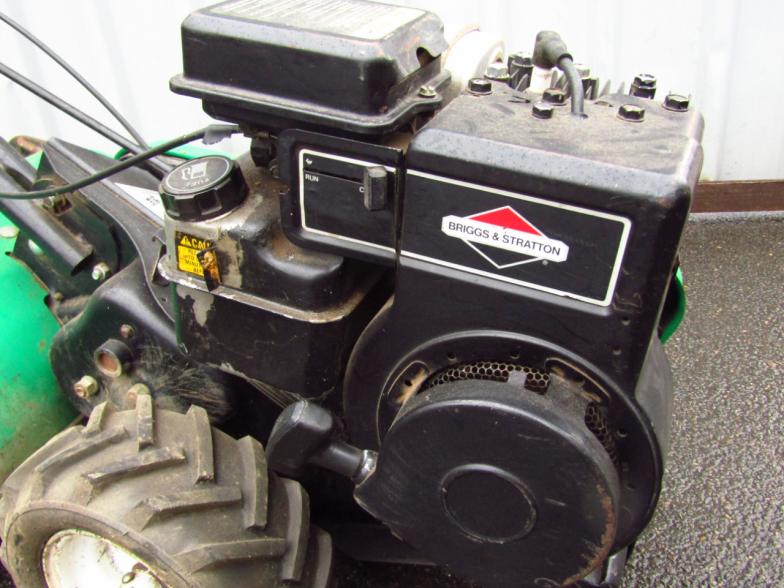 A CRT Rally 5 horse power tiller rotavator, with Briggs & Stratton engine, 98cm high, with petrol - Image 2 of 2