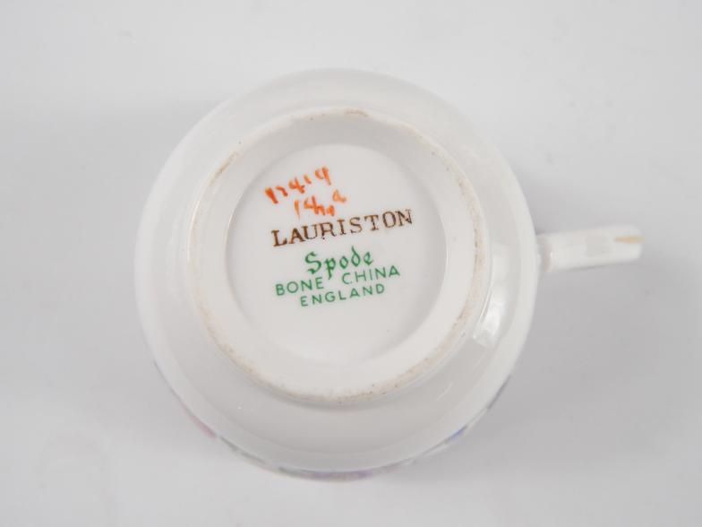 A Spode porcelain part tea service, decorated in the Lauriston pattern, comprising teapot, cream - Image 2 of 2