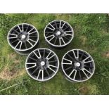 A set of four Fox R3 alloy wheels.