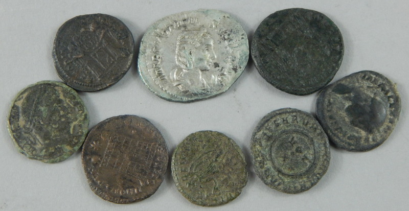 Eight Roman style coins, for Constantine I, Licinius Crispus etc., to include some replicas