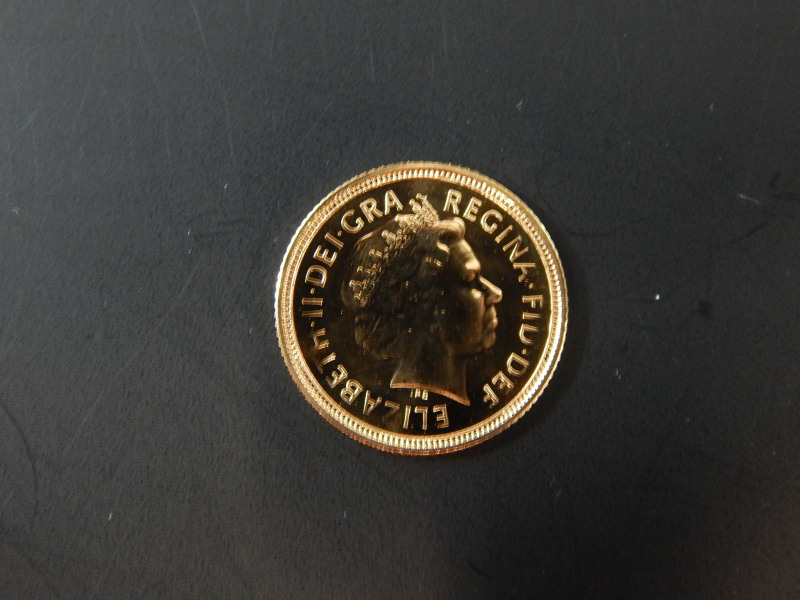 A Queen Elizabeth II proof gold half sovereign, with certificate - Image 3 of 4