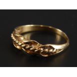 An 18ct gold rope twist ring, 1.6g