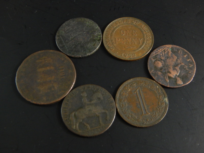 Six collector's coins, to include George V 1933 one penny, a Coco Household Ltd Brian one token, a - Image 2 of 2