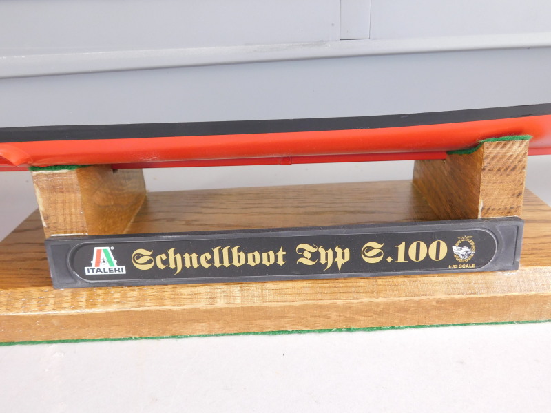 An Italeri Echnellboot type 100 scale model Schnellboot - Image 2 of 4