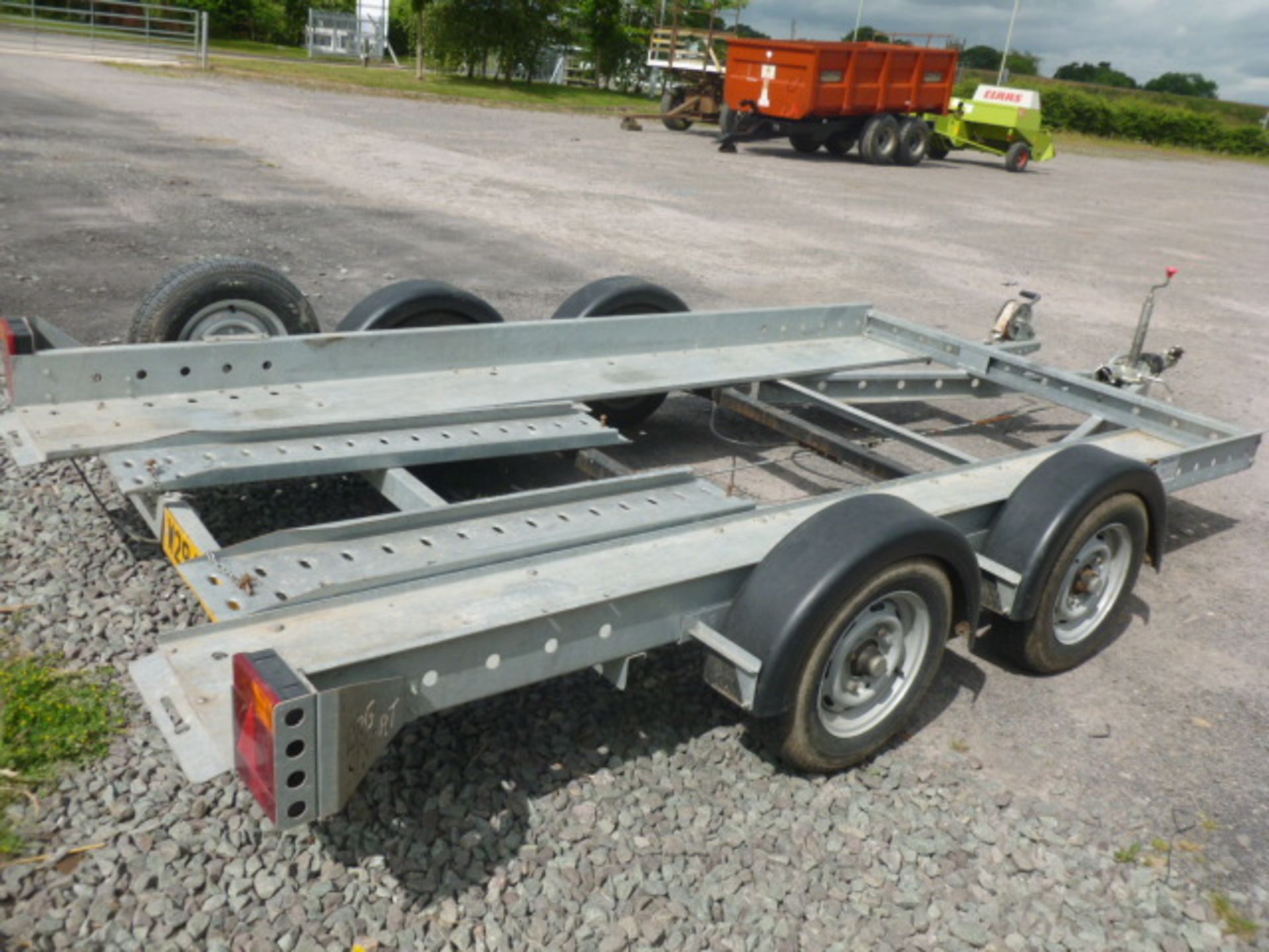 CAR TRANSPORTER TRAILER