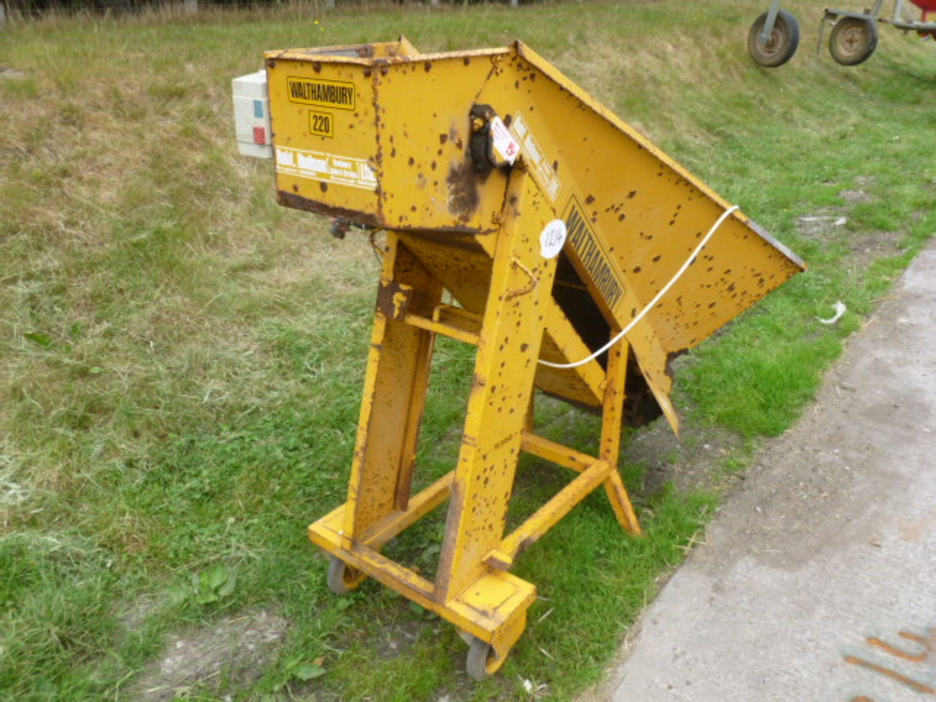 WALTHAMBURY POTATO ELEVATOR - Image 2 of 2