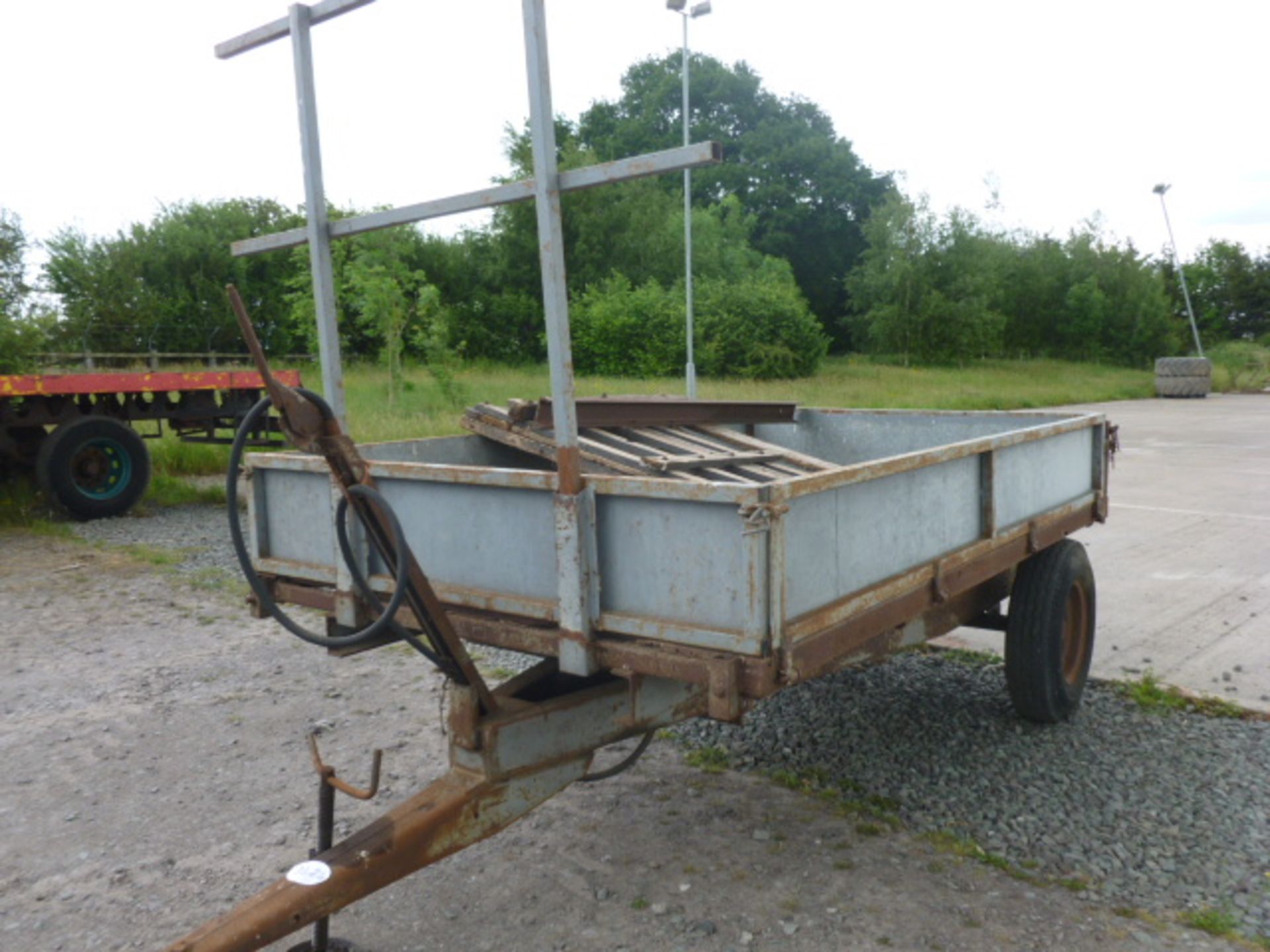 FERGUSSON TIPPING TRAILER