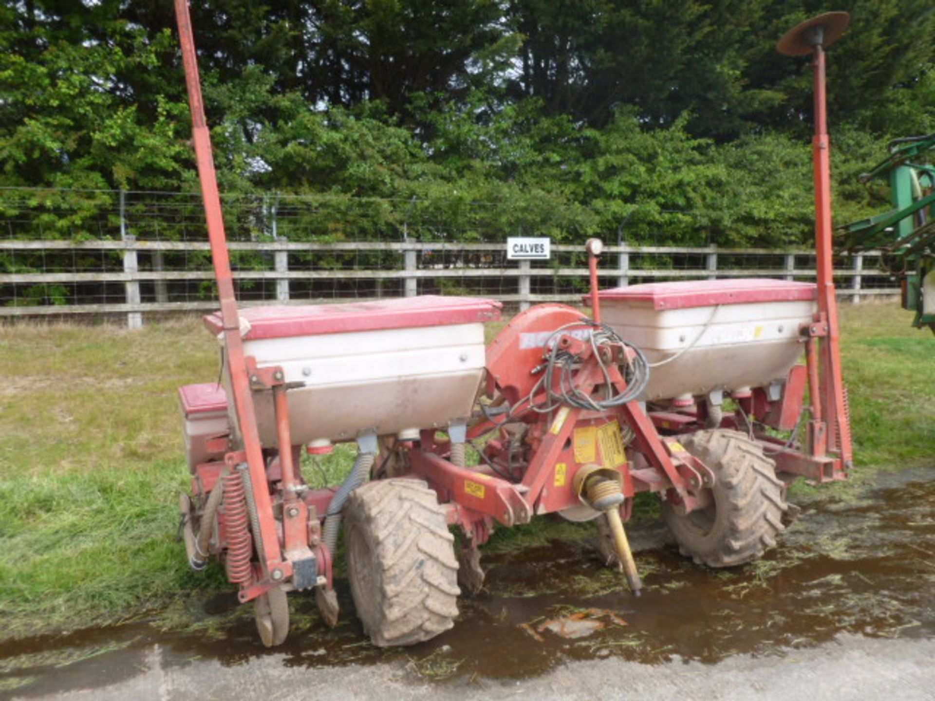 ACCORD OPTIMA 6 ROW MAIZE DRILL