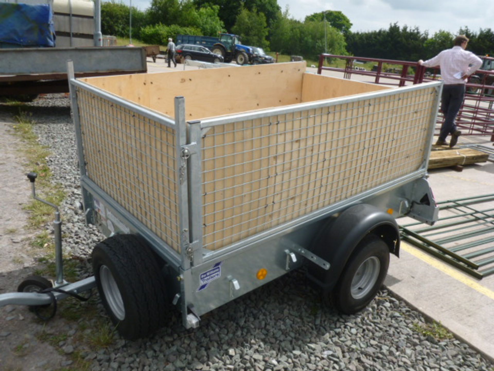 NEW IFOR WILLIAMS 8 X 4 TRAILER