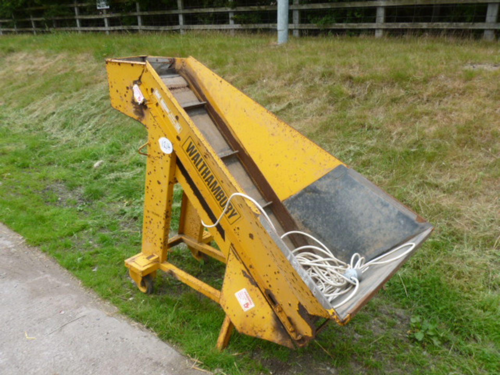 WALTHAMBURY POTATO ELEVATOR