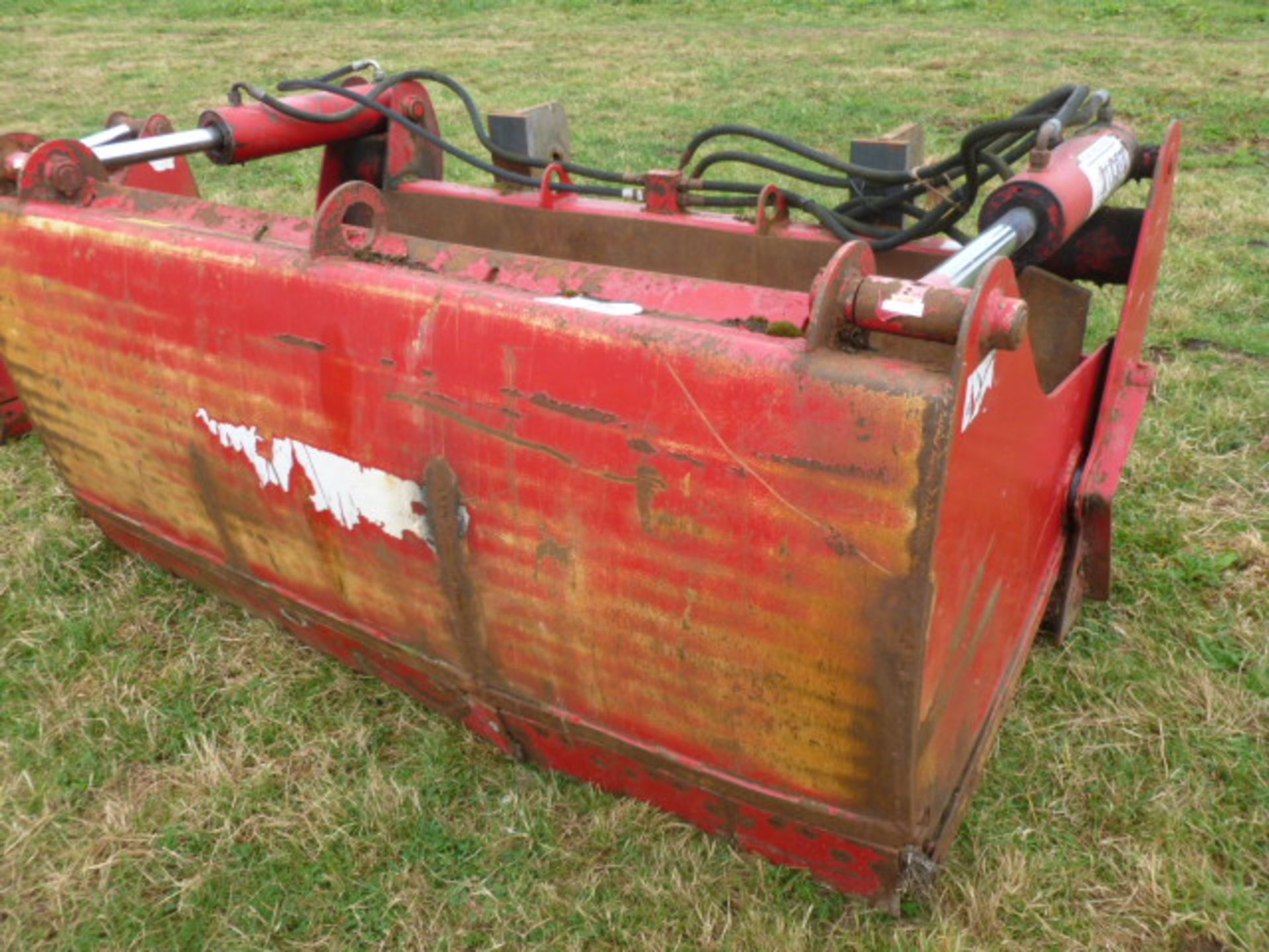 REDROCK ALIGATOR 6FT SILAGE GRAB - Image 2 of 2