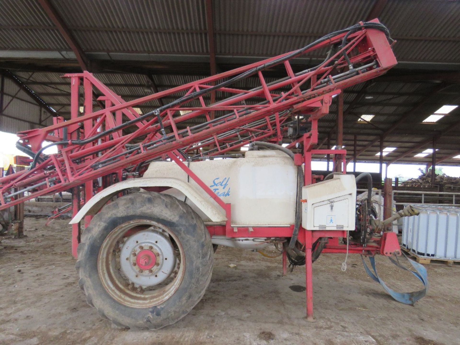 GEM SELF TRAK 2200 21M SPRAYER (2200LITRE) 12 MONTHS TEST (1997)