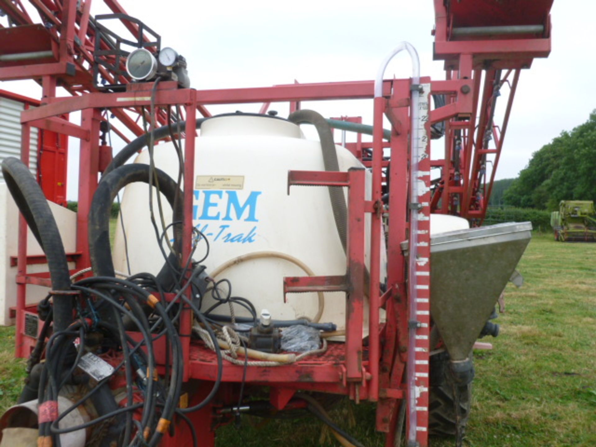 GEM SELF TRAK 2200 21M SPRAYER (2200LITRE) 12 MONTHS TEST (1997) - Image 7 of 8