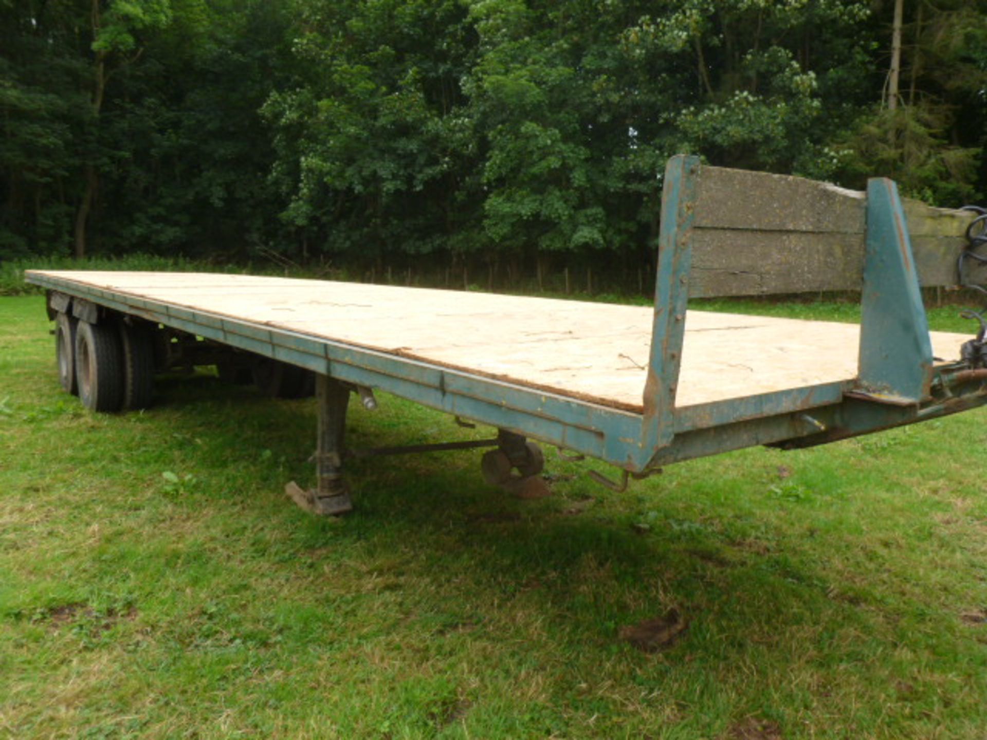 40FT FLAT TRAILER - Image 2 of 2