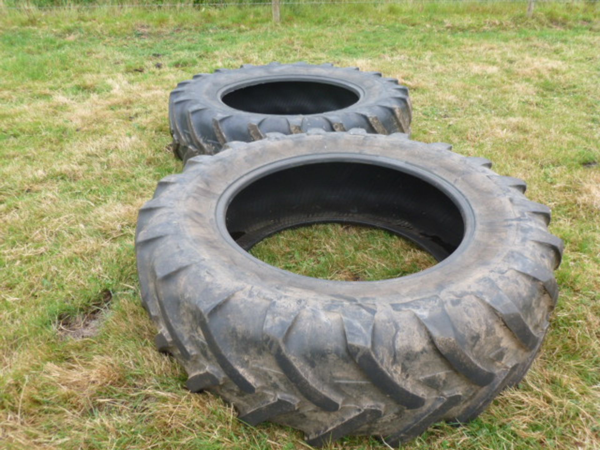 2 X MICHELIN 18-4-38 TRACTOR TYRES