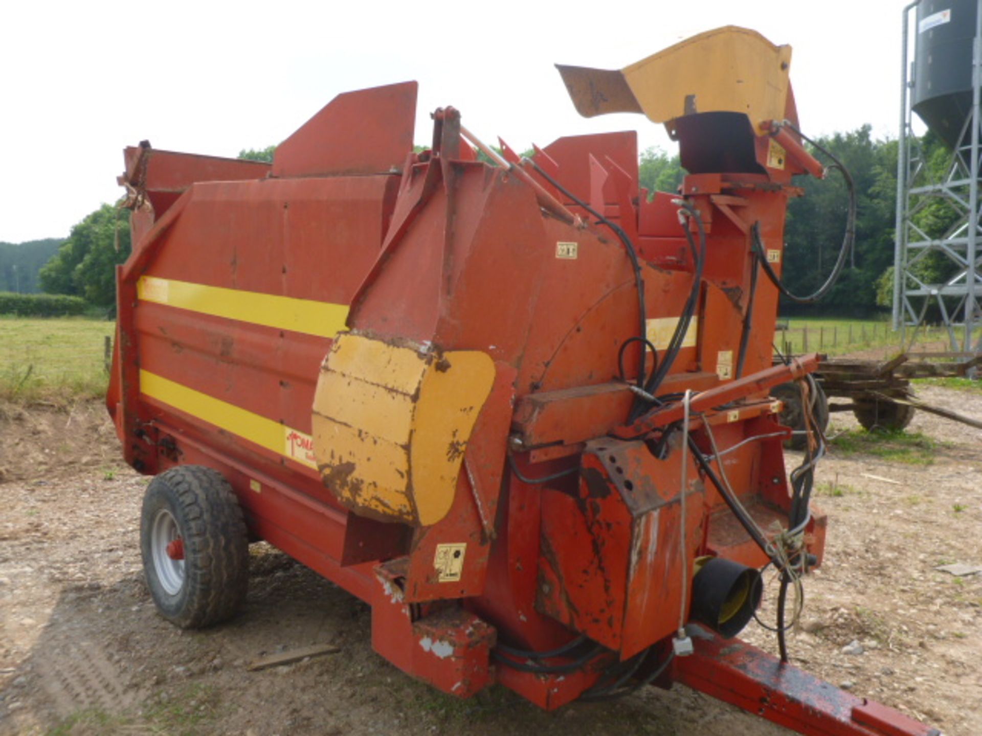 TEAGLE TOMAHAWK STRAW SPREADER - Image 3 of 3