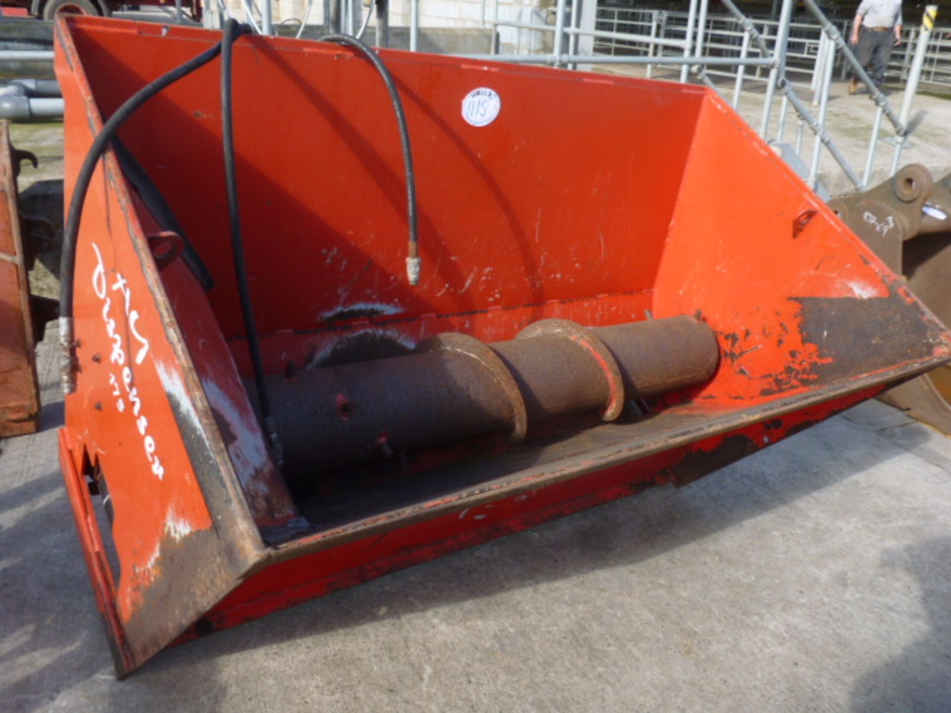 AG 175 DISPENCER BUCKET