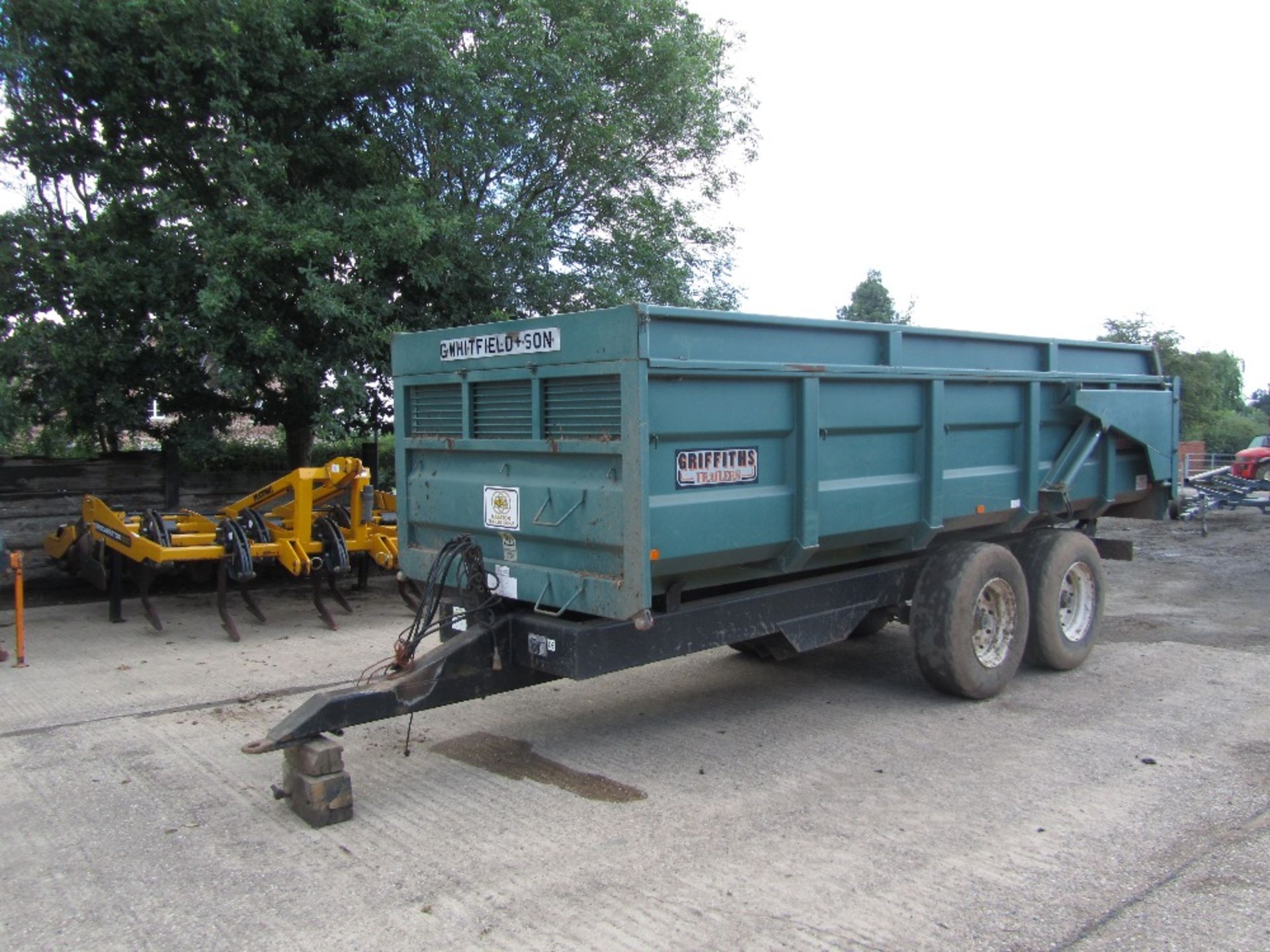 GRIFFITHS T/A GRAIN TRAILER