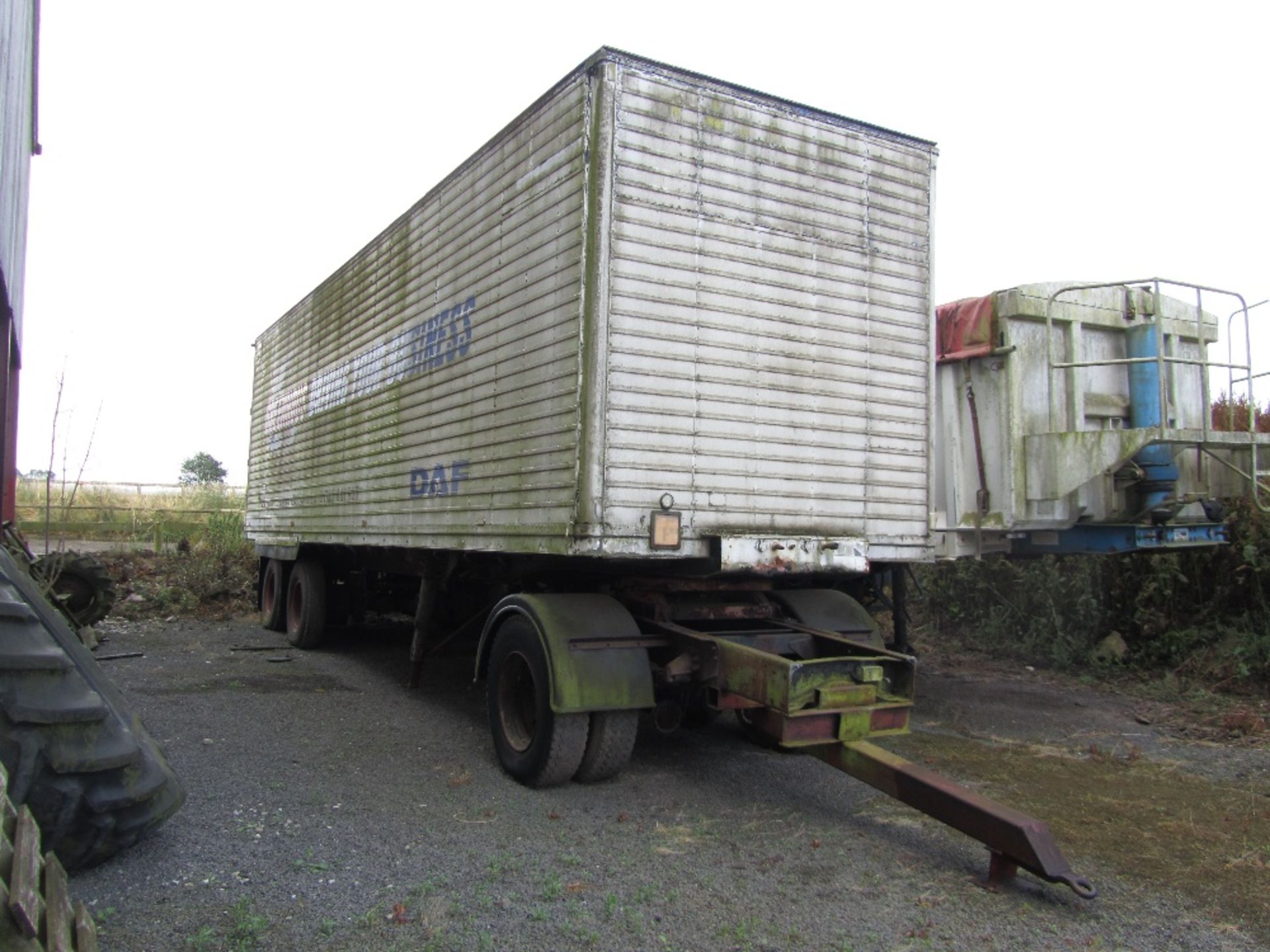 ARTICULATED BULK TRAILER