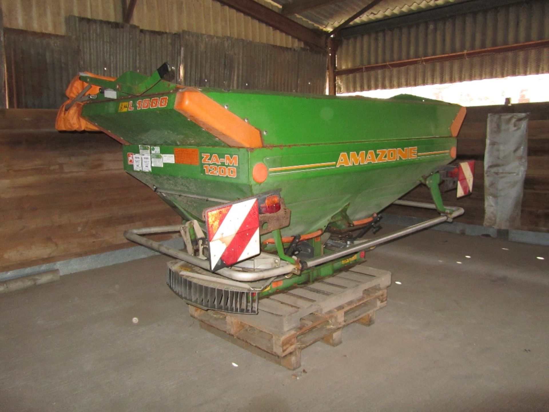 AMAZONE ZAM 1200 FERTILISER SPINNER