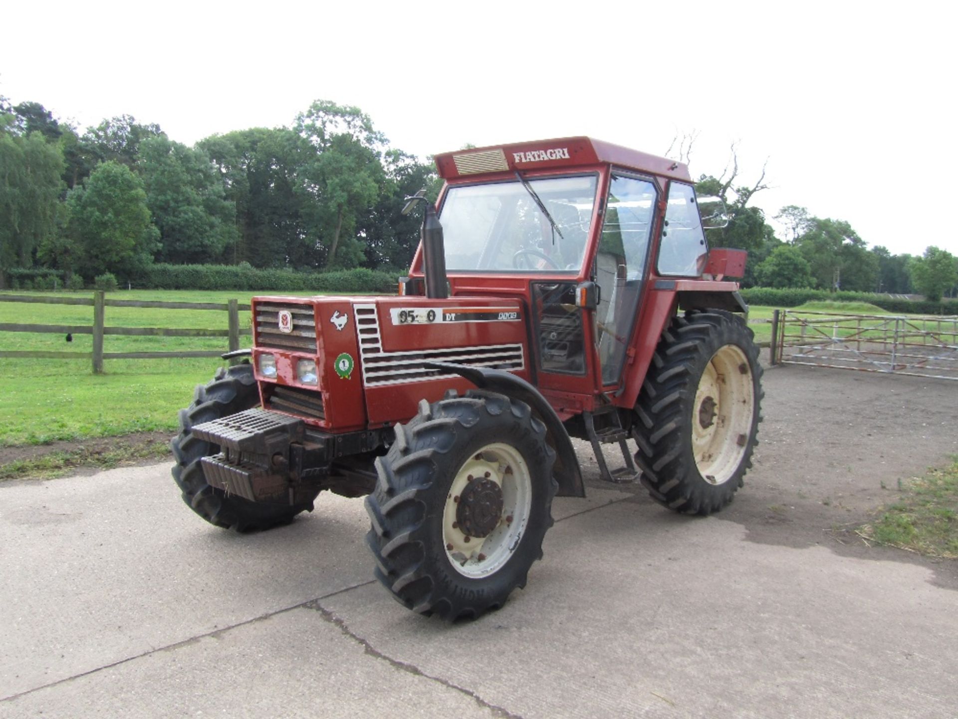 FIAT AGRI 95-90T 4 WD TRACTOR REG NO M236 OUT   HRS 5421 FIRST REG 14/11/94