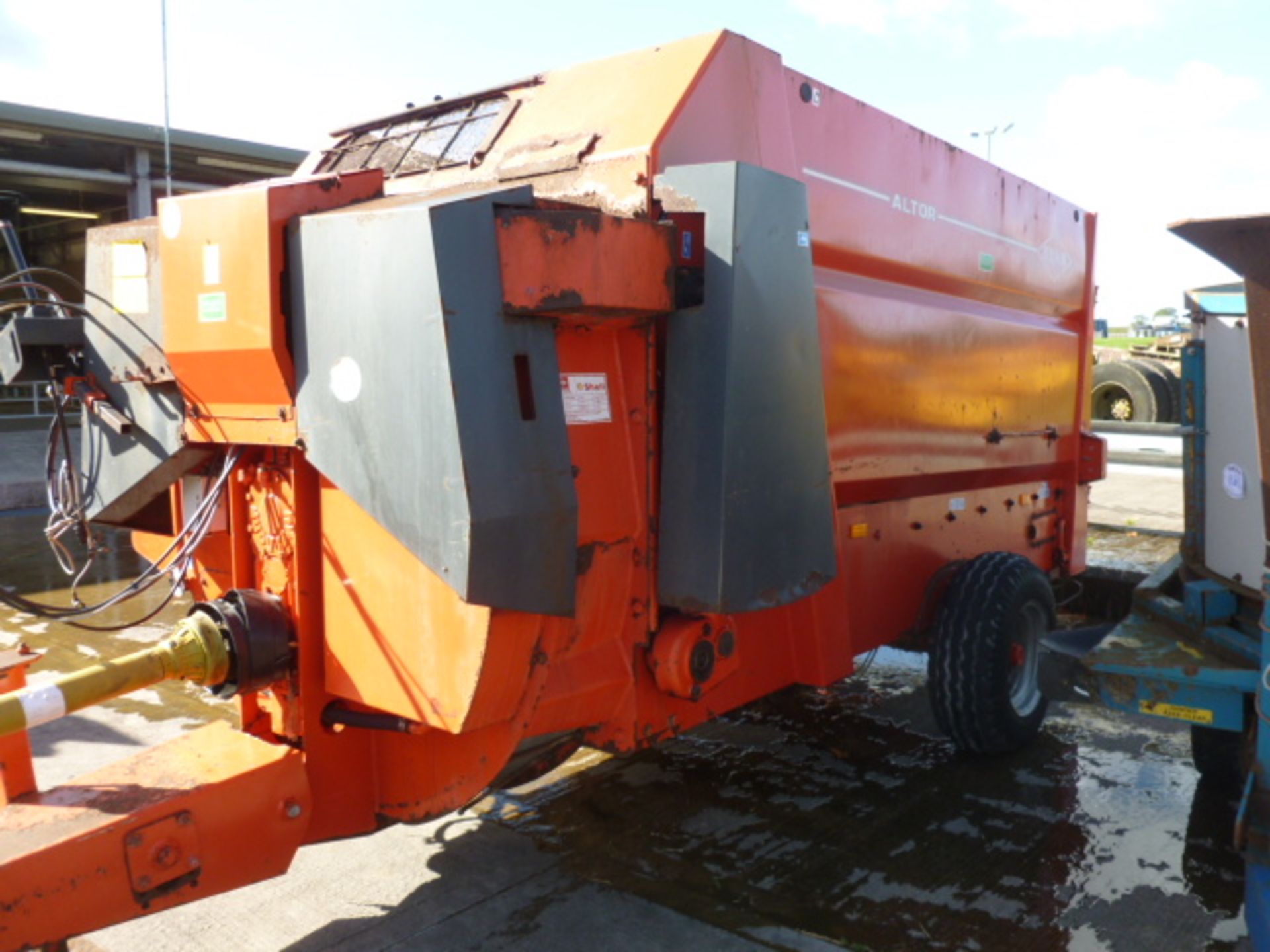 KUHN ALTOR 8060 SILAGE FEEDER - Image 3 of 3